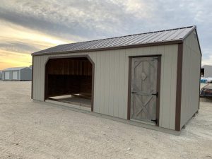 horse-shed-1224-14881-300x225